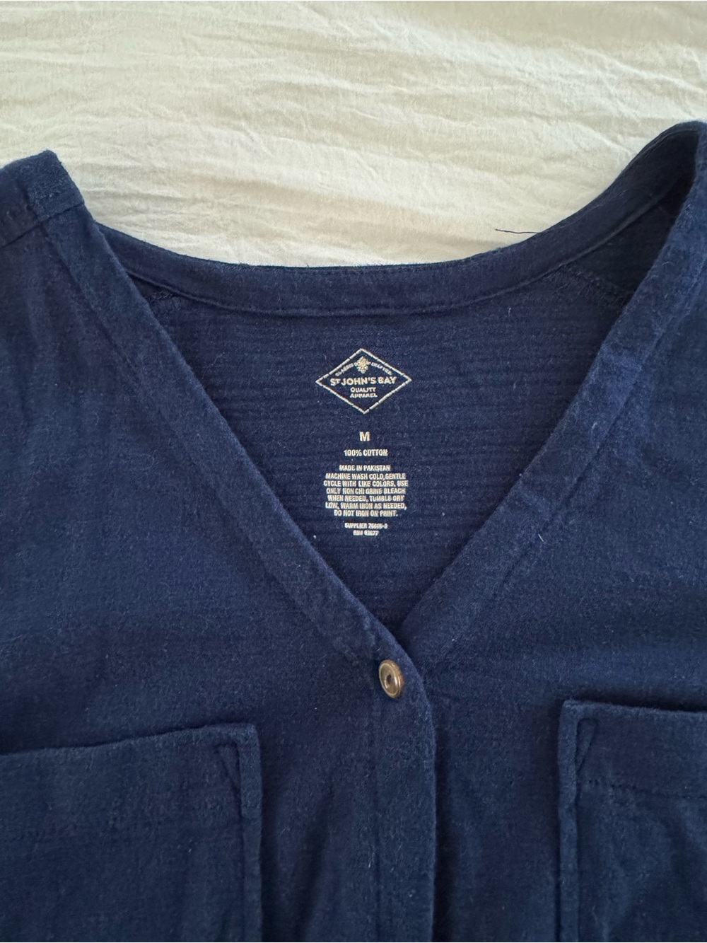 St. John’s Bay 100% Cotton Navy Button-Front V-Neck Shirt - Picture 6 of 8